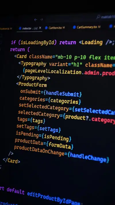 Édition du code d’un site web pour corriger les points bloquants en SEO pendant une refonte